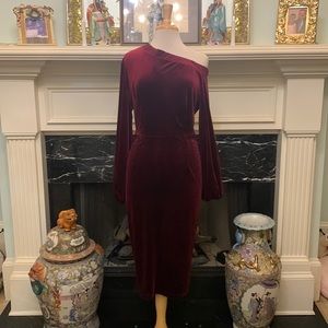 NWT “XPLUS WEAR” luxurious burgundy velvet one shoulder long sleeve fitted dress